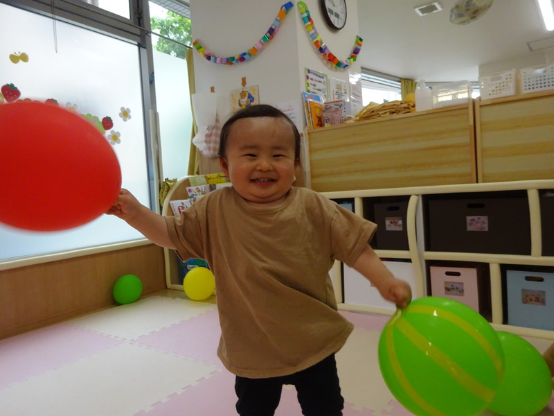 風船遊び楽しいね🎈