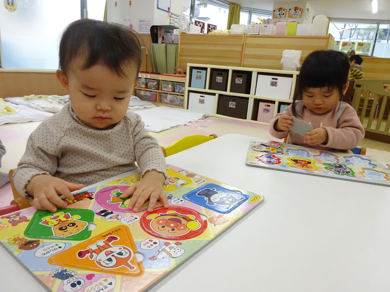ひよこ組さんもパズルに挑戦⭐