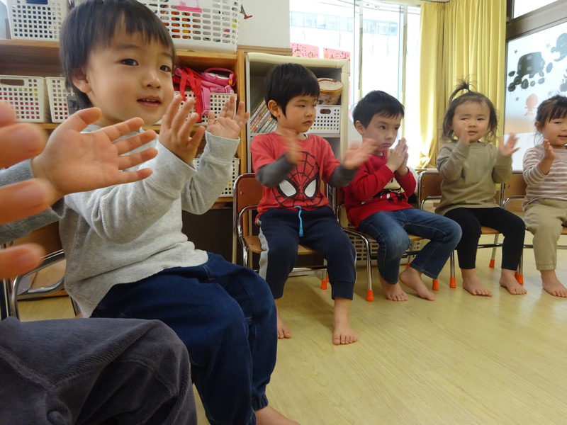 １、２歳合同いす取りゲーム💛