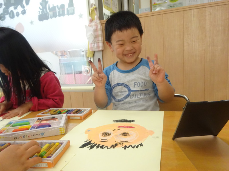 自画像を描いたよ❕✨