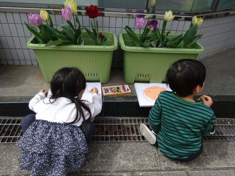 チューリップ描いたよ🌷