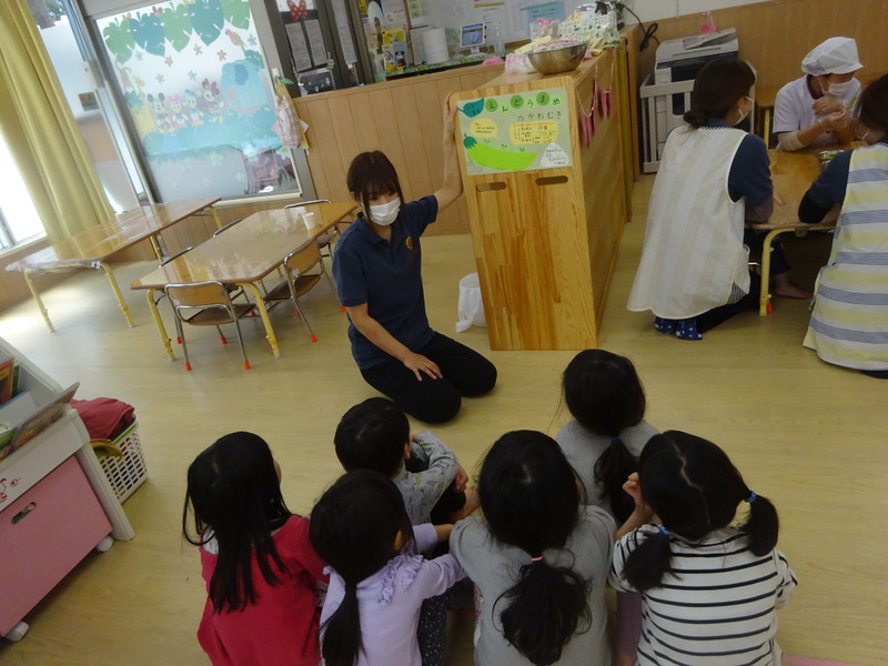 えだまめの皮むき✨