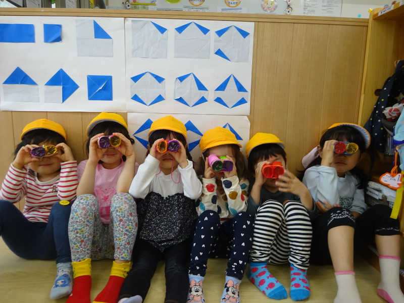 何色に見えるかな👀