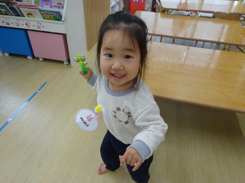 鈴を使ってダンス🎵