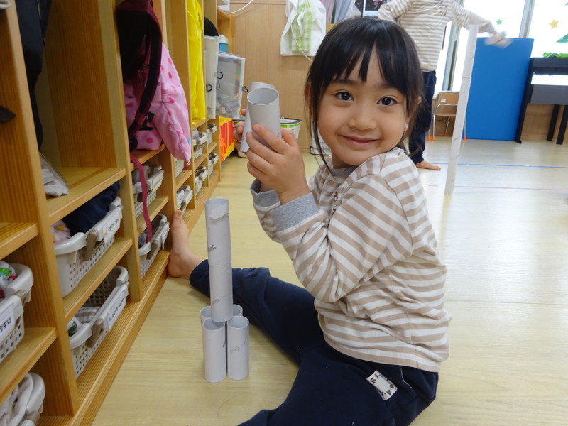 どこまで高く積めるかな？