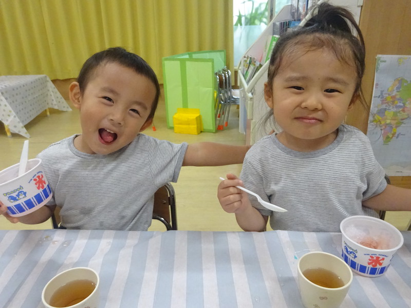 かき氷冷たくておいしいね🍧