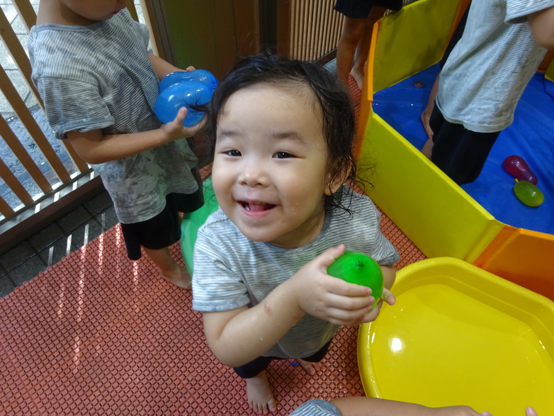 水風船われないようにね🎈