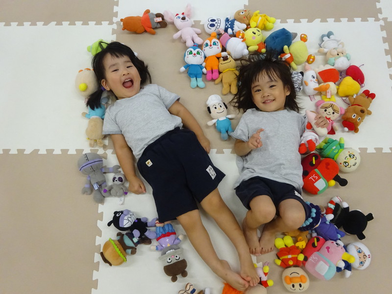 ぬいぐるみに囲まれた💕