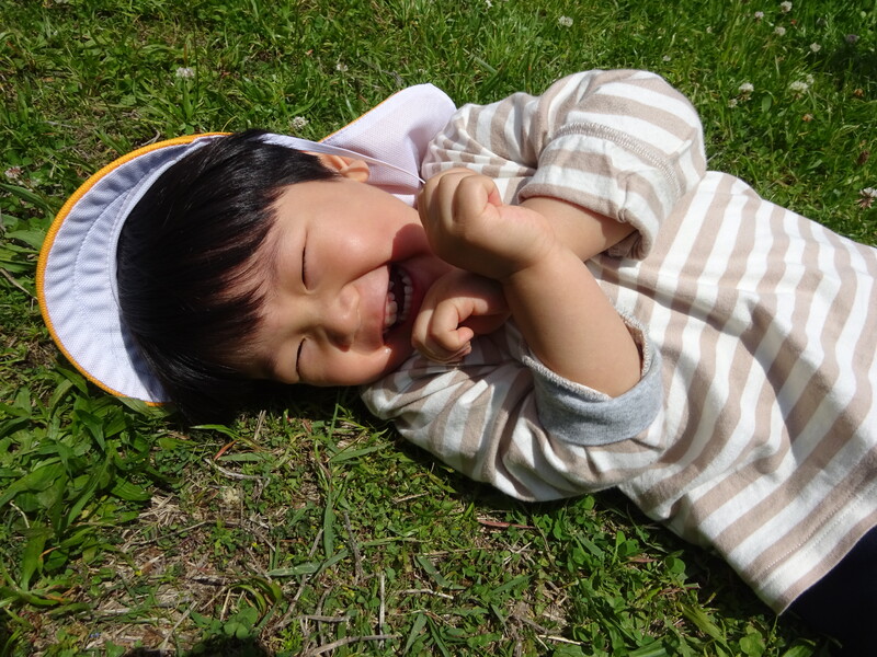 芝生にごろーん💓