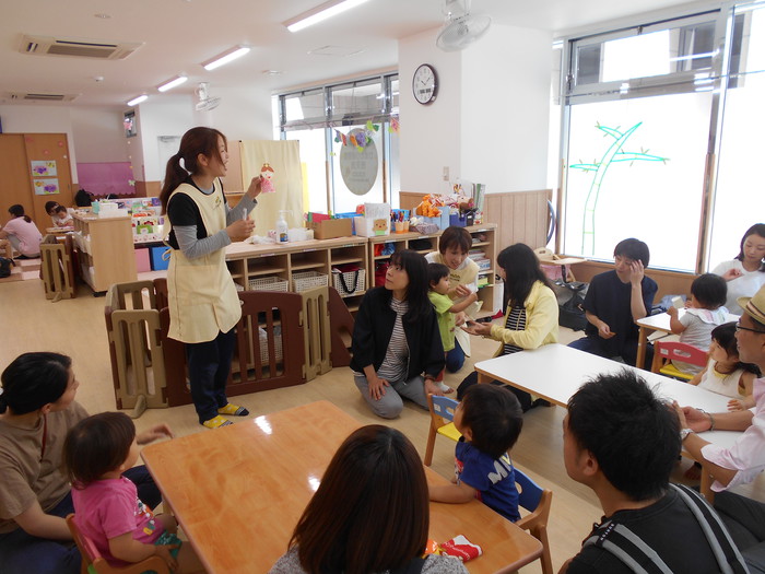 七夕かざりを作ります