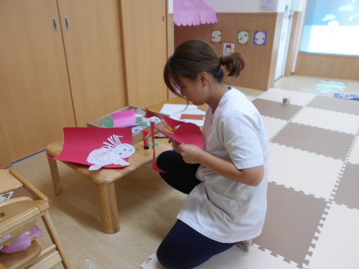 はさみでチョキチョキ・・・何ができるかな？