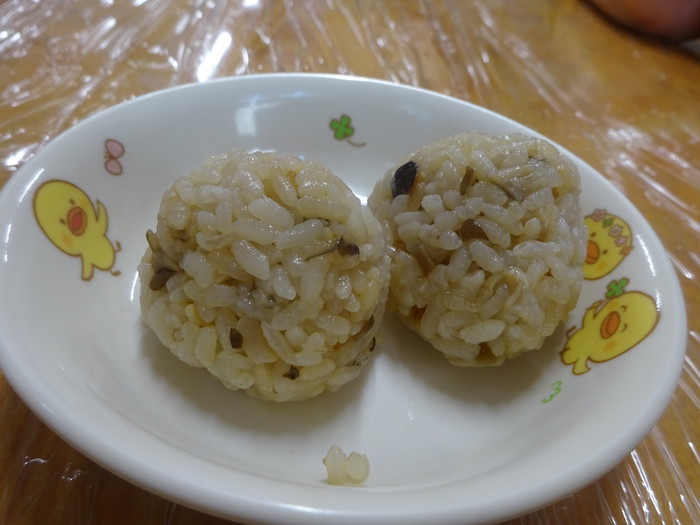 自分で握ったおにぎり🍙